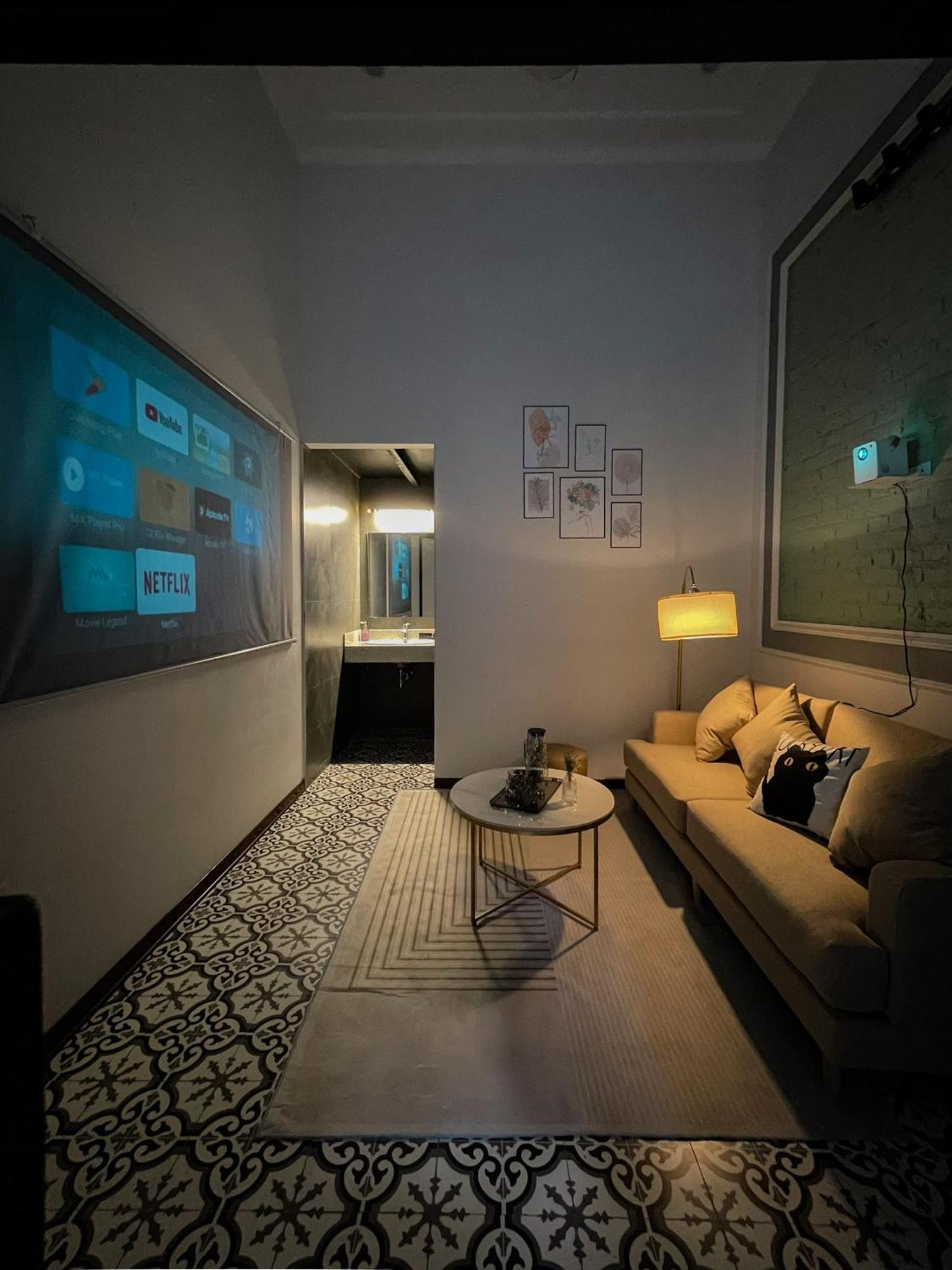 Zeus Living - Old Quater Homestay Hanoi Exterior photo