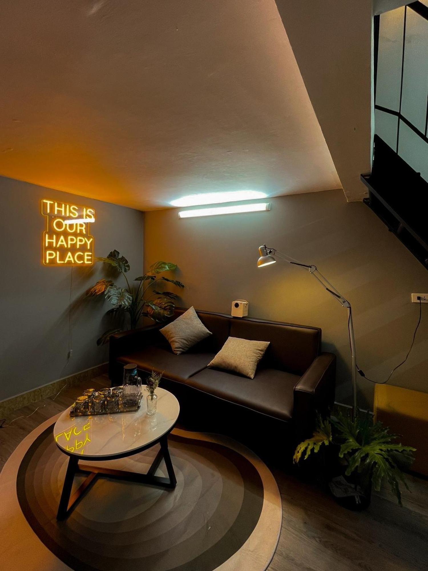 Zeus Living - Old Quater Homestay Hanoi Exterior photo